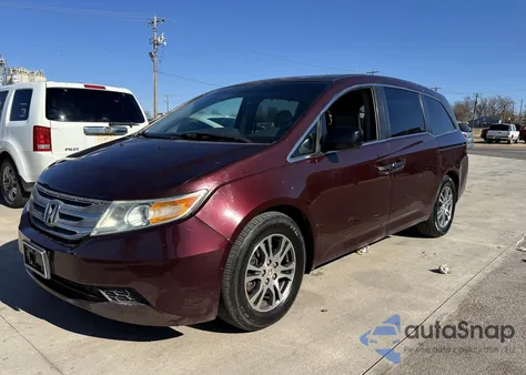 2013 Honda Odyssey Exl z USA, uszkodzony, nr VIN 5FNRL5H69DB016399